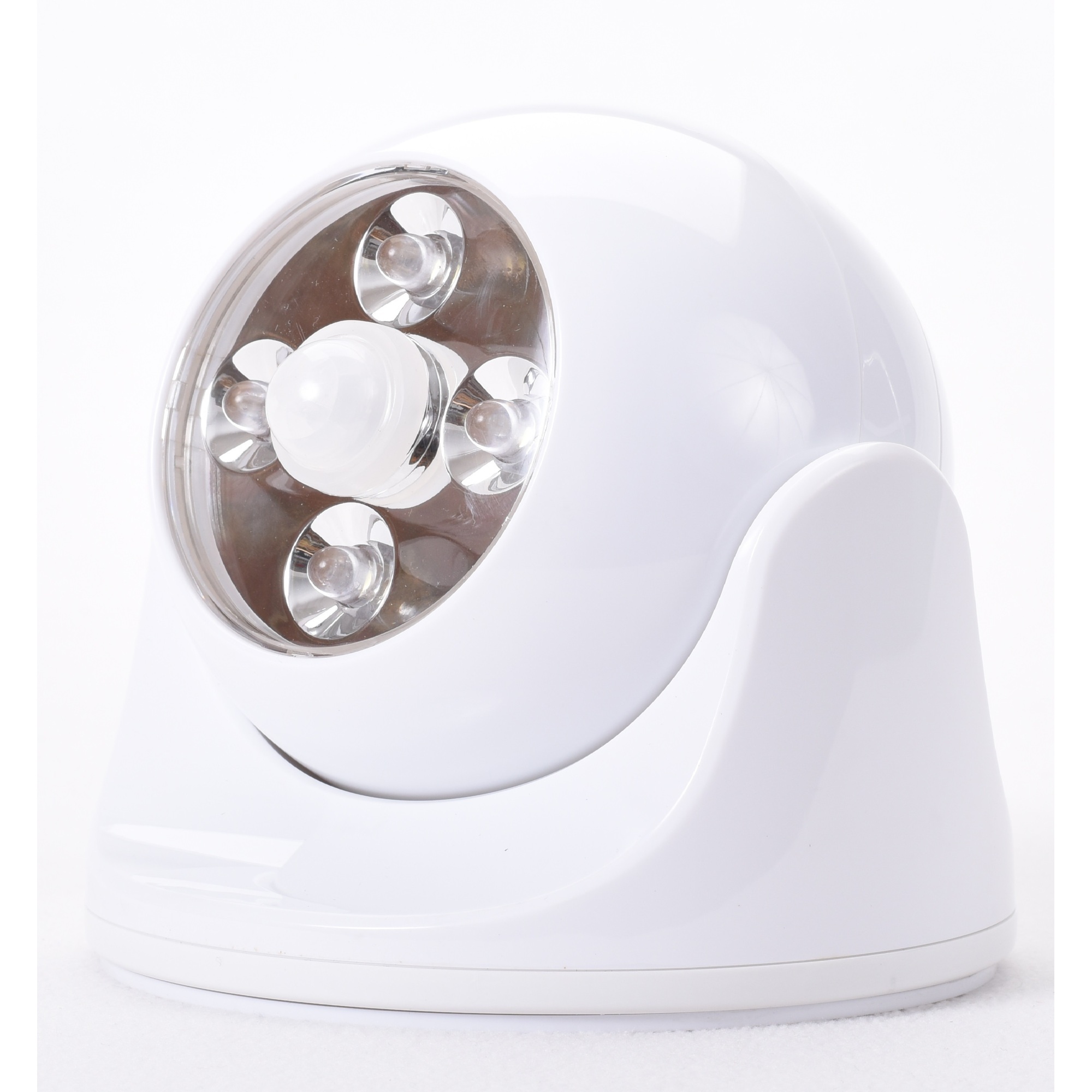 Maxsa Innovations Battery-Powered Motion-Activated Light - 220 Lumens, 150ft. Range, 360-Degree Swivel, Weatherproof, White, Model# 40251